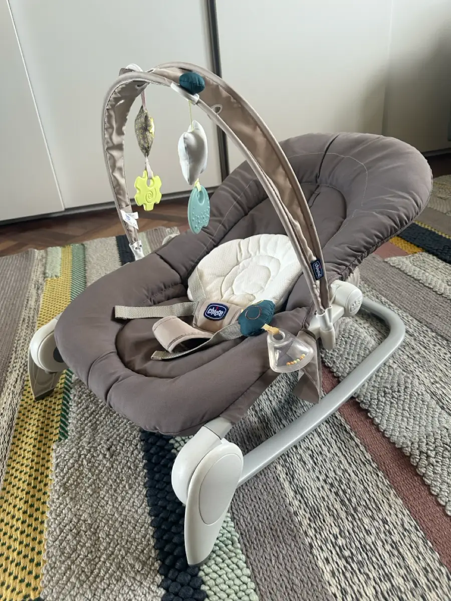 Chicco Baby bouncer