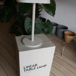 Muuto Bordlampe