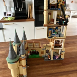 LEGO Harry Potter Hogsmeade