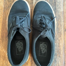 Vans Sneakers