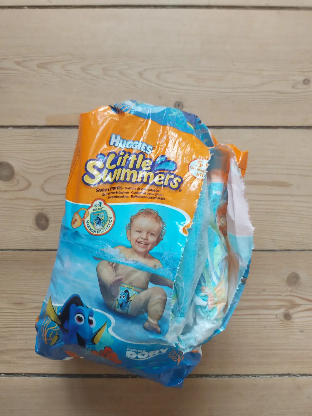 Huggies Svømmebleer