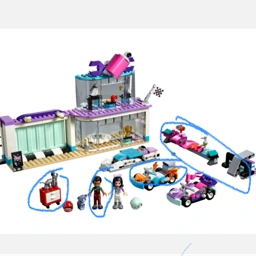 LEGO Friends Kreativt motorVærksted