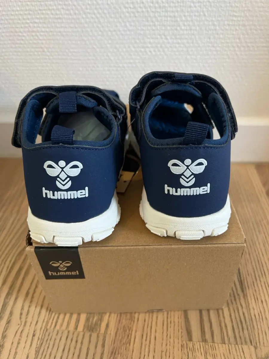 hummel Sandaler