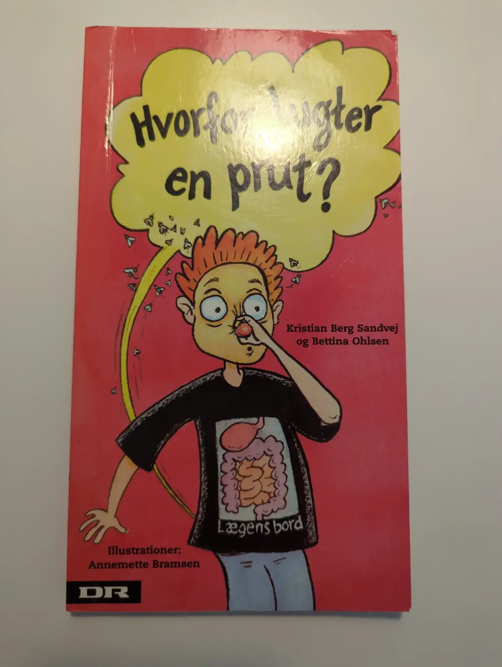 Hvorfor lugter en prut? Bog