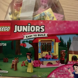 LEGO Juniors