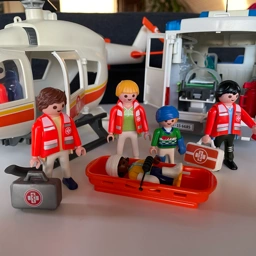 Playmobil Brandstation ambulance mm