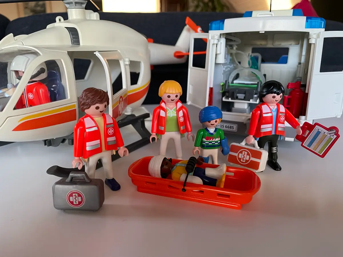 Playmobil Brandstation ambulance mm