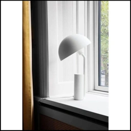 Normann Copenhagen Bordlampe