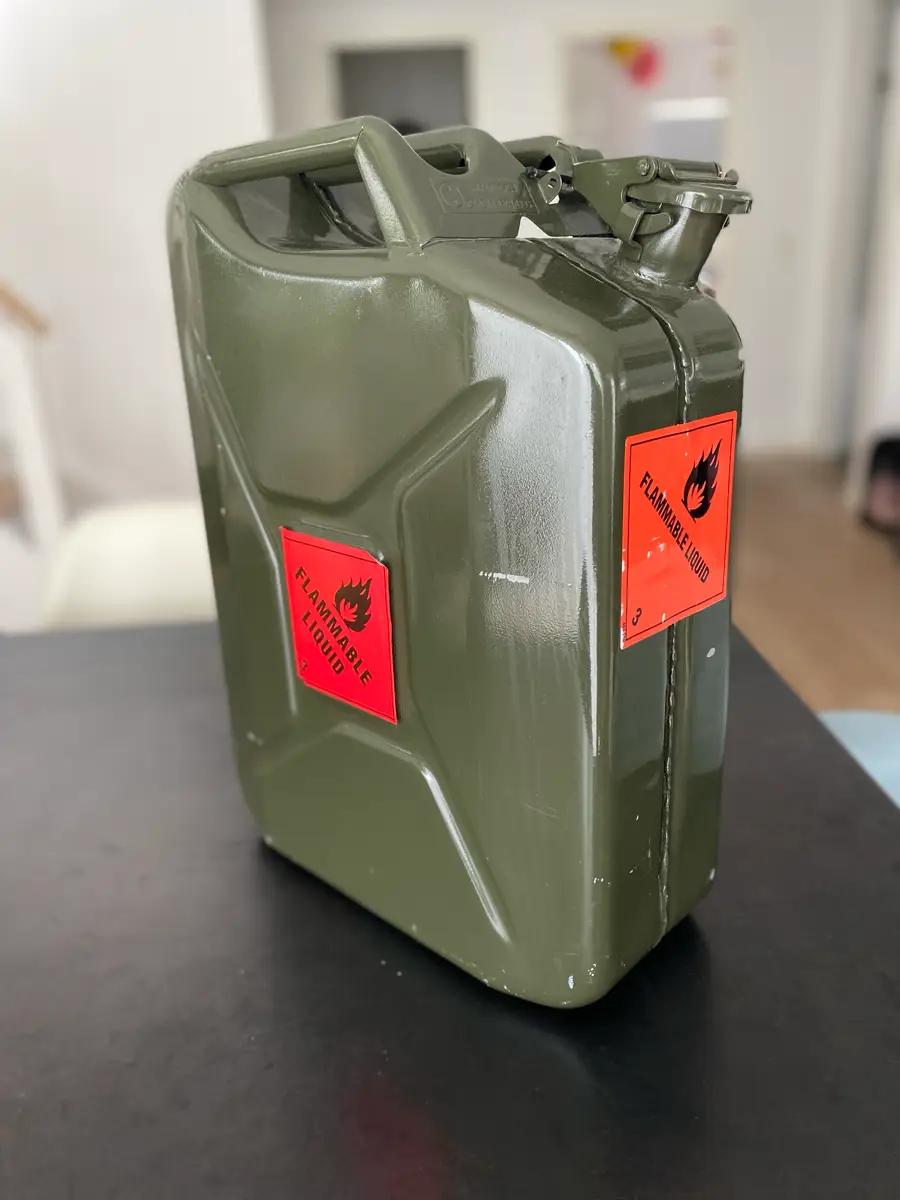 Ukendt Jerrycan