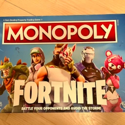 Hasbro Monopoly Fortnite spil