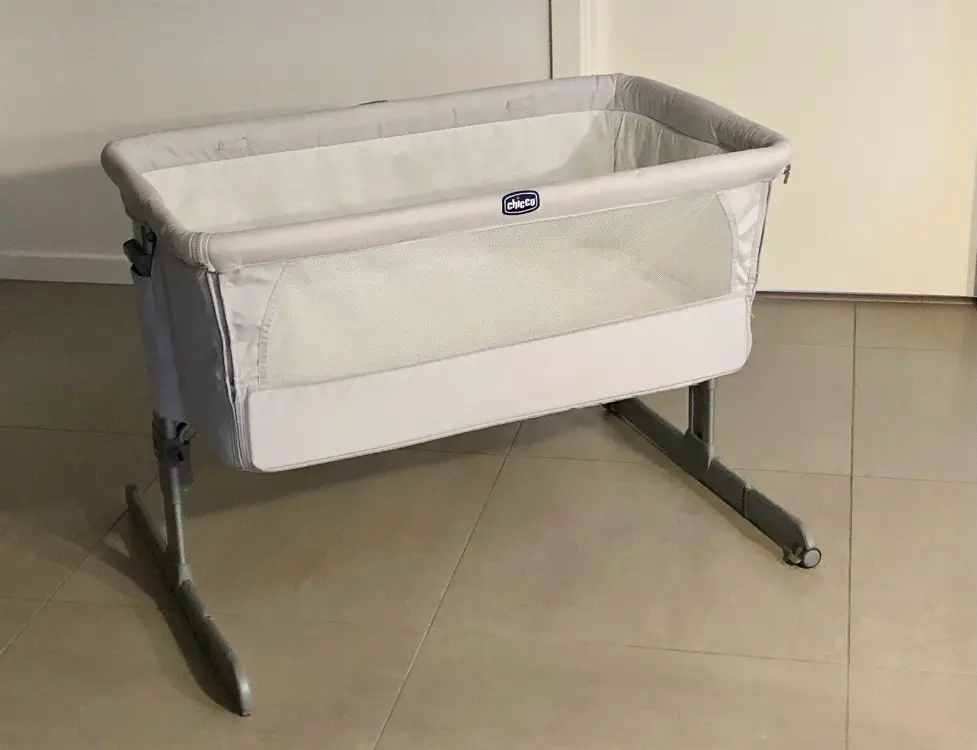 Chicco Bedside crib Next2me babyseng