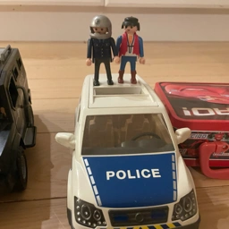 Playmobil Politibil