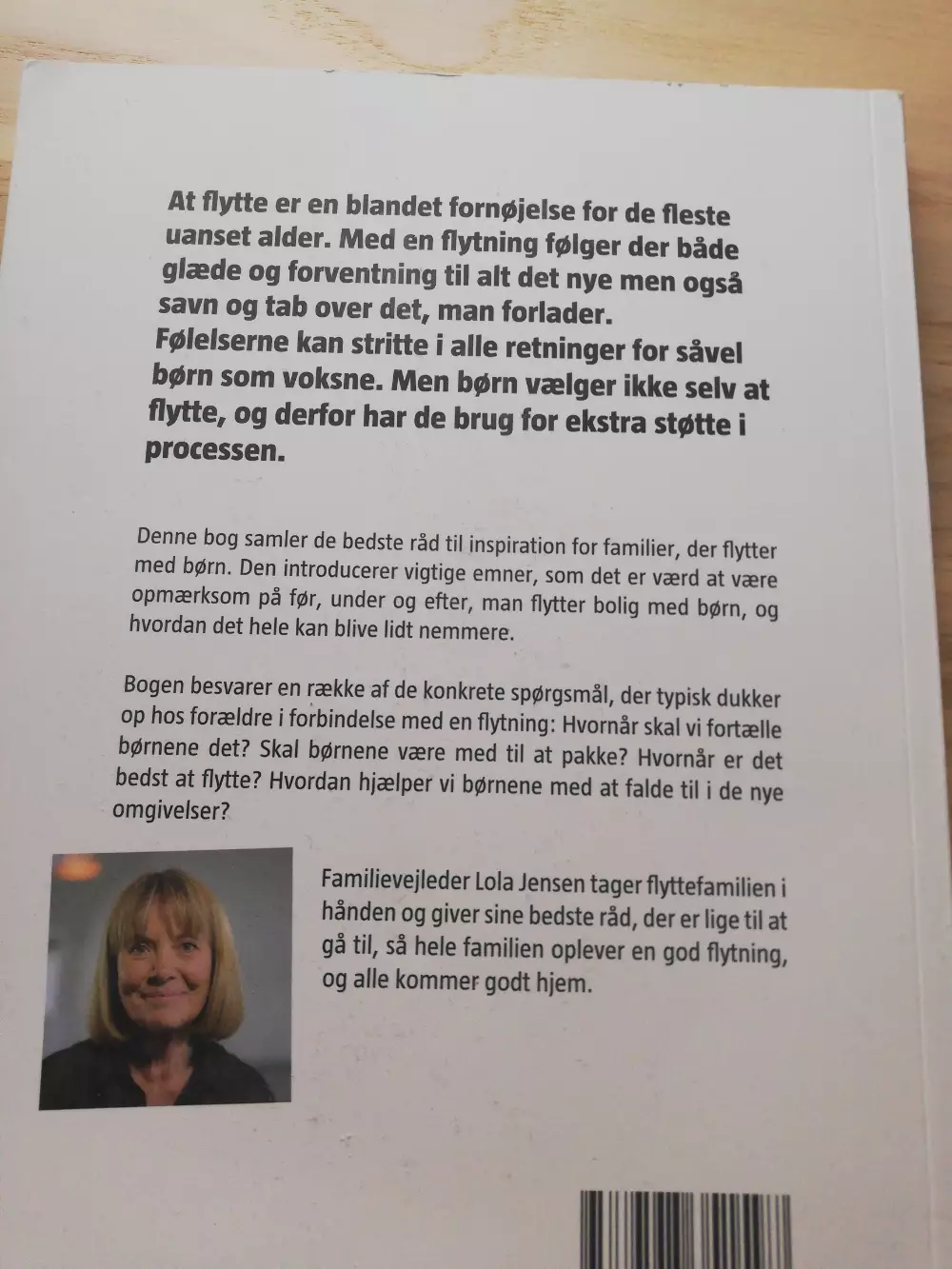 Når børn flytter Bog af Lola Jensen