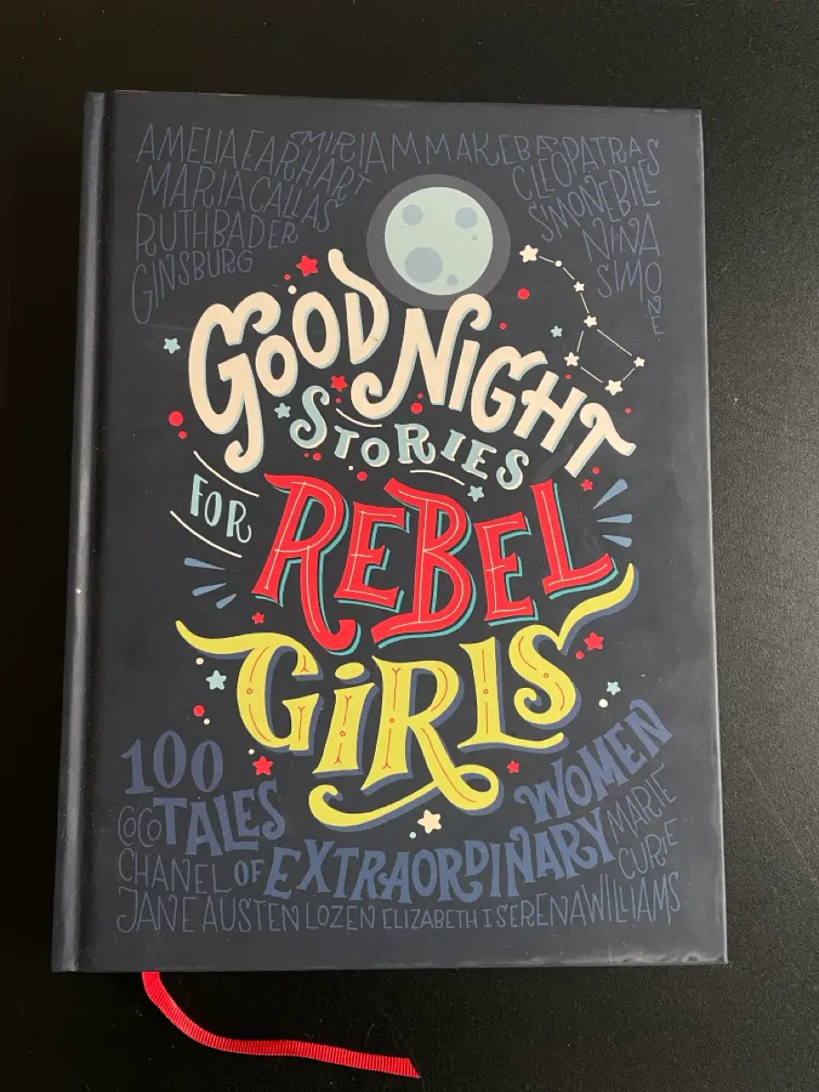 Goodnight stories for rebel girls Bog