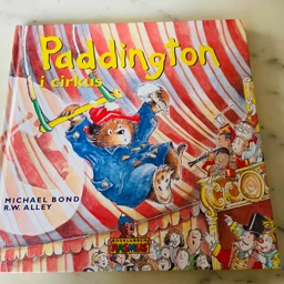 Paddington i cirkus Bog bøger