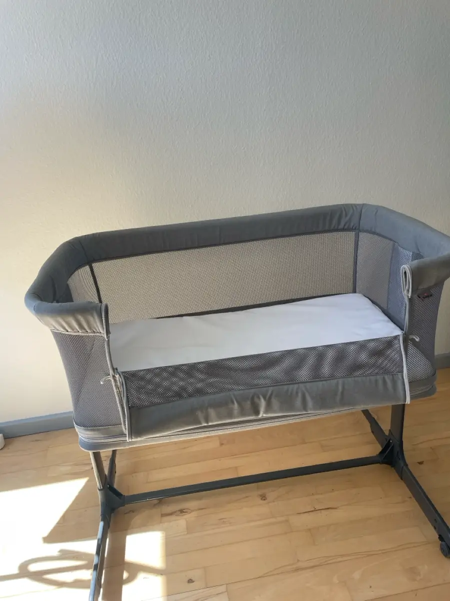 BabyDan Bedside multi crib