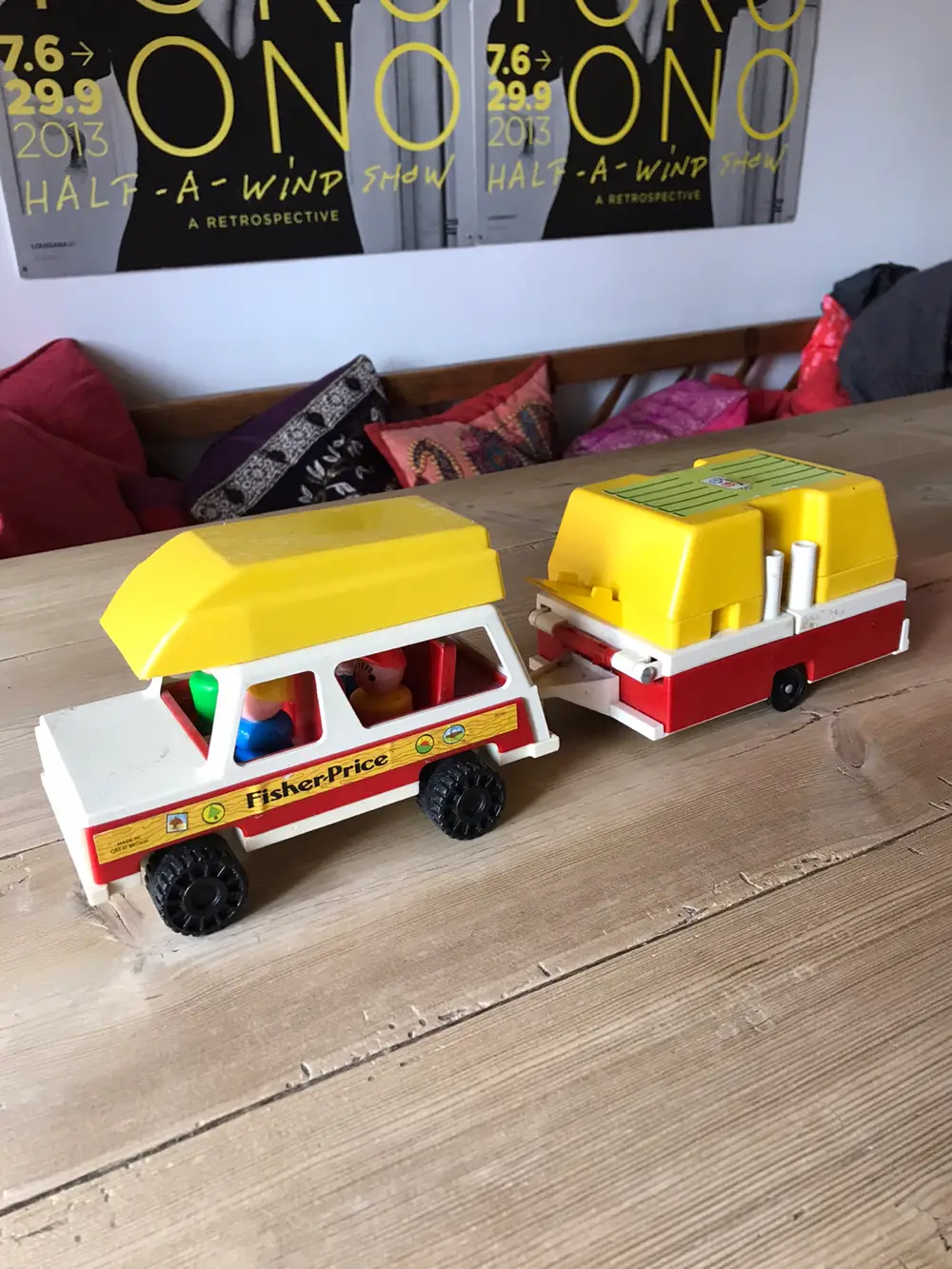 Fisher Price Bondegård skolebus camping