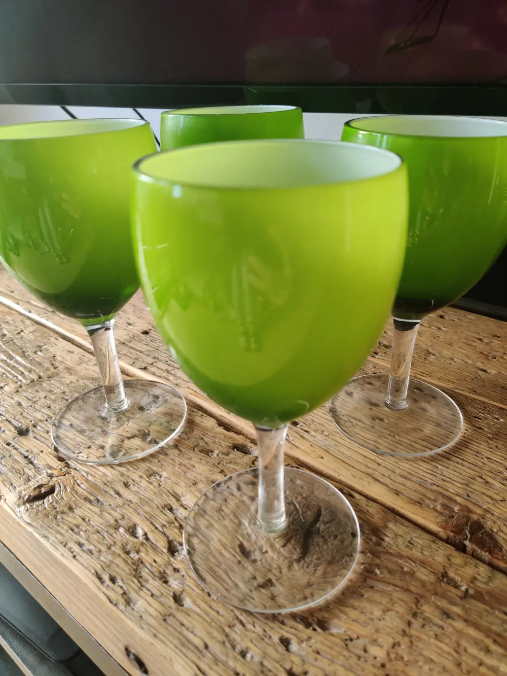 Pernille Bulow Drinks Glas i forårets farve🌳
