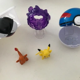 Pokémon Figur