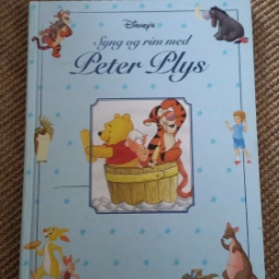 Syng og rim med Peter Plys Disney Bog