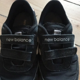 New Balance Kondisko