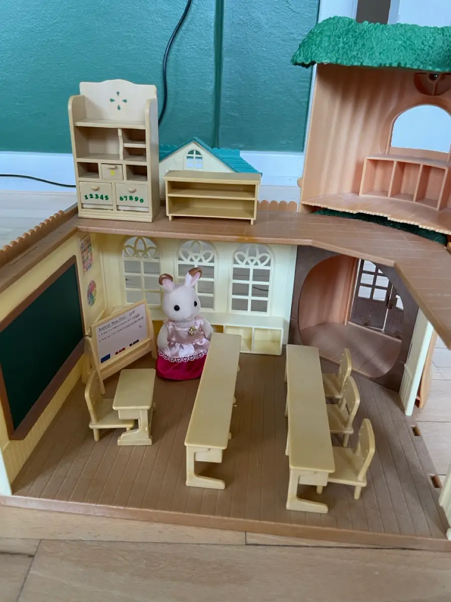 Sylvanian Families Skole