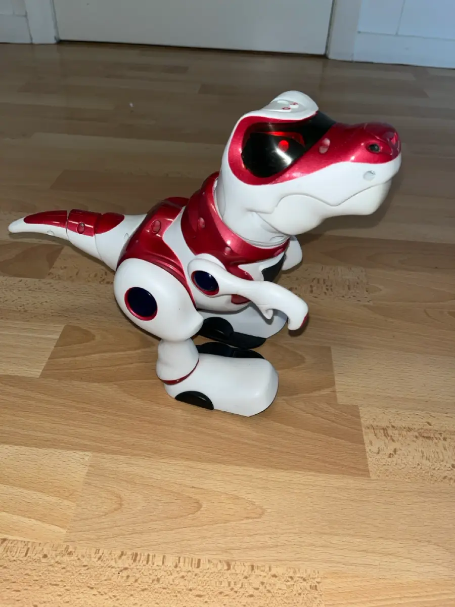 Teksta Robot t-rex