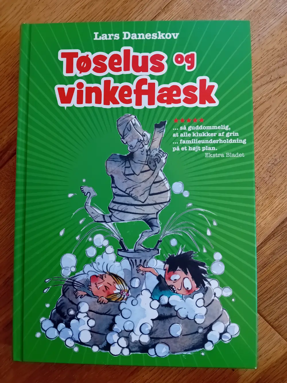 Tøselus og vinkeflæsk Bog