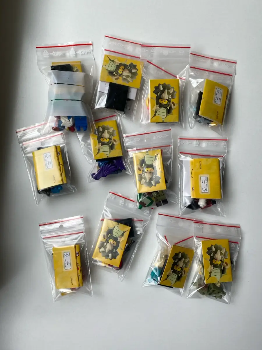 LEGO Minifigurer Serie 25 Komplet