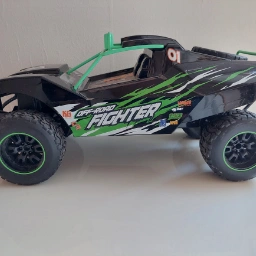 Maisto Tech Bil Offroad fighter 24 GHz