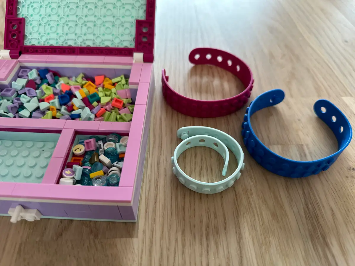 LEGO Smykkeskrin og armbånd