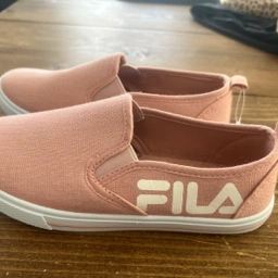 FILA Sko