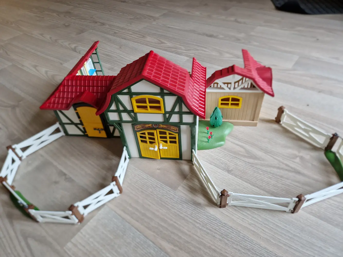 Playmobil Bondegård skole legeplads mv