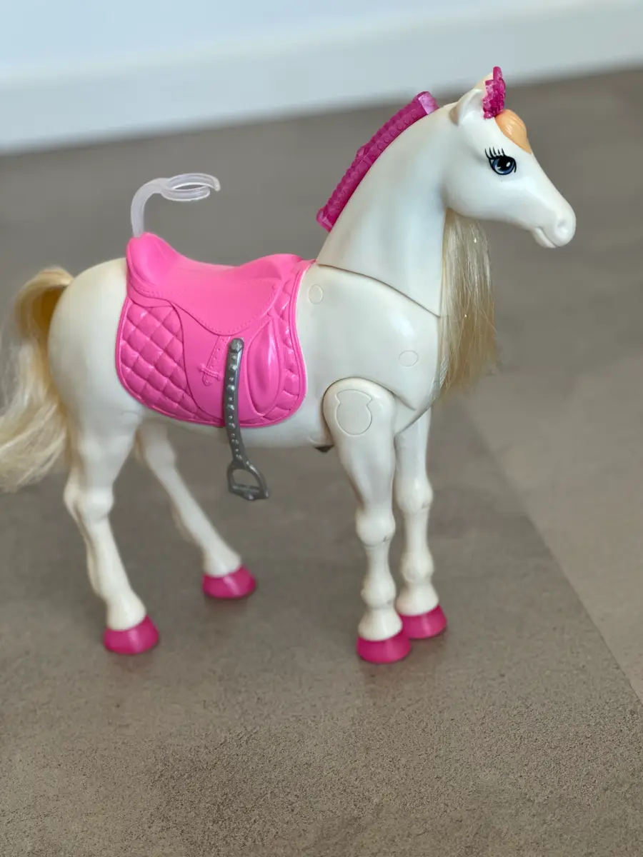 Barbie Hest