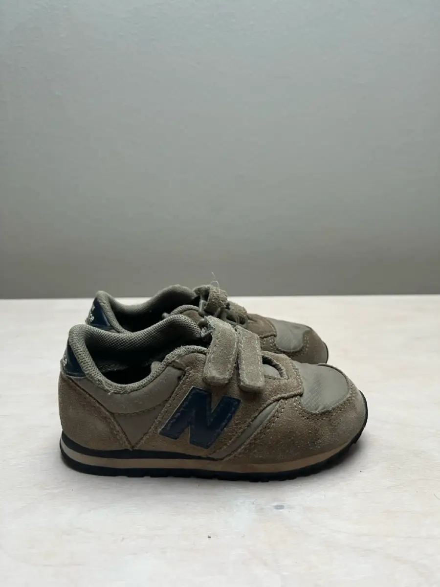 New Balance Sneakers