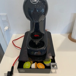 Nescafe Dolce Gusto Kaffemaskine og kapsel skuffe