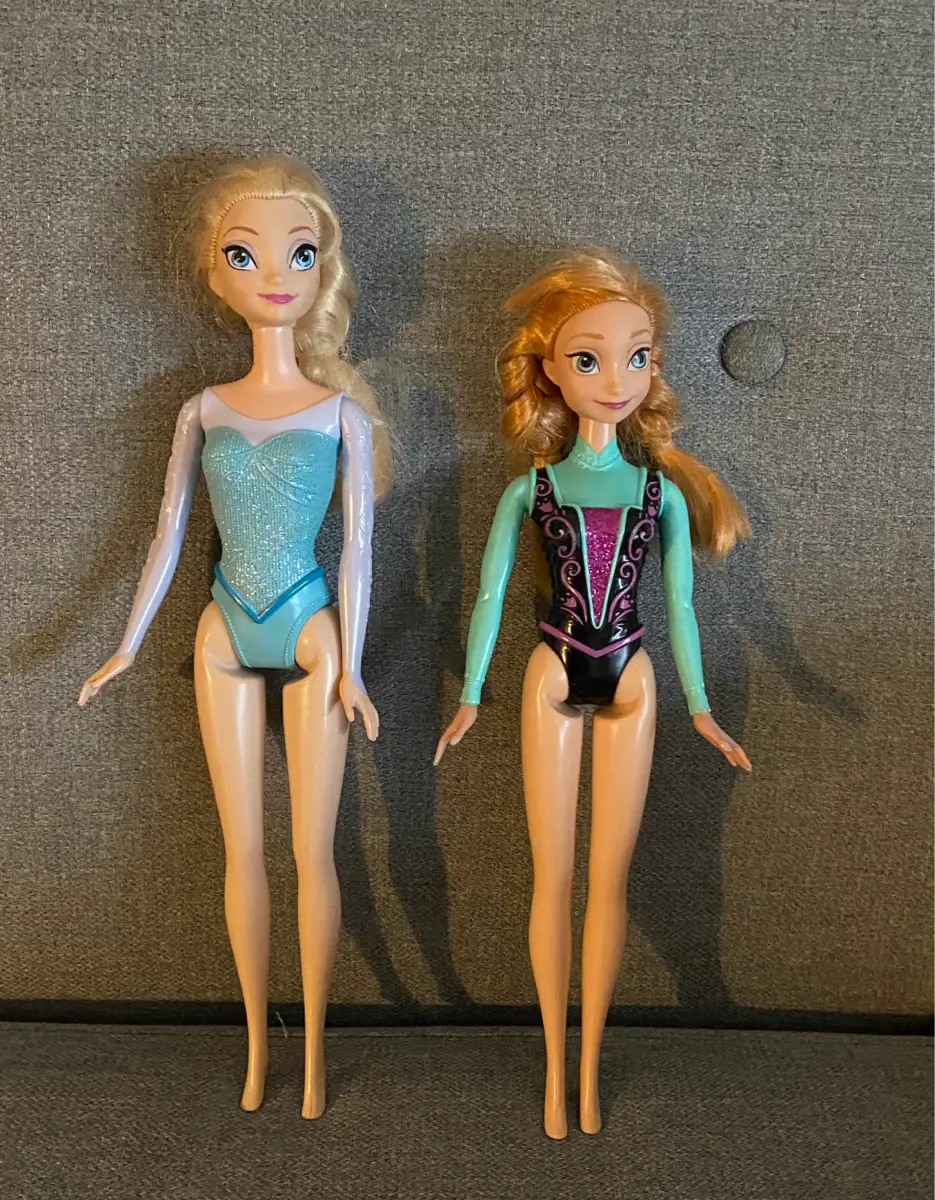 Barbie- Frost Elsa og Anna dukker