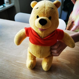 Disney Peter Plys bamse med rangle