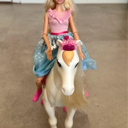 Barbie Hest