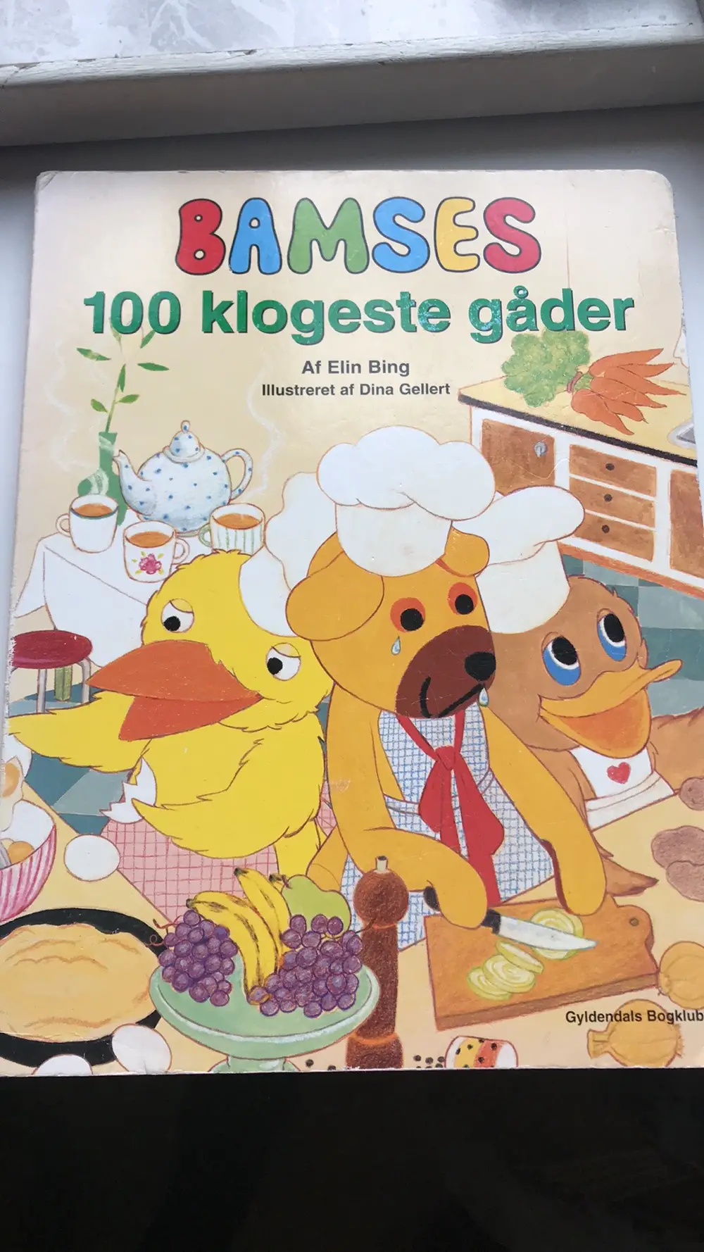 Bamses 100 klogeste gåder Børnebog