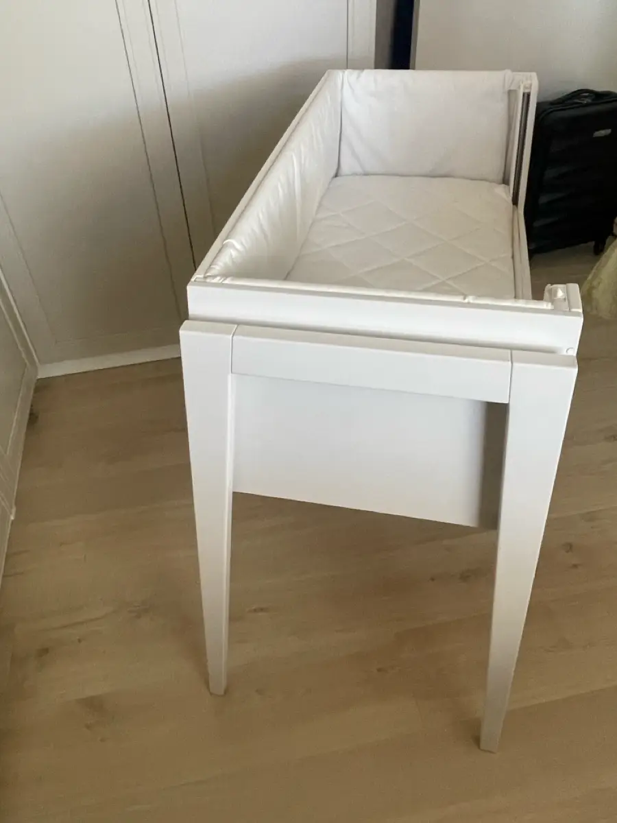 Leander Bedside babyseng