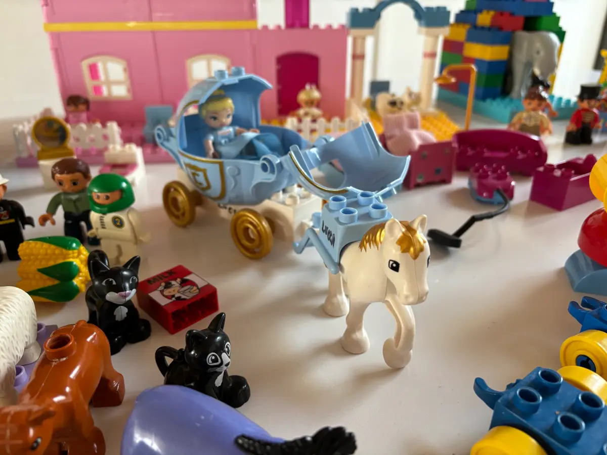 DUPLO Prinsesse slot cirkus biler