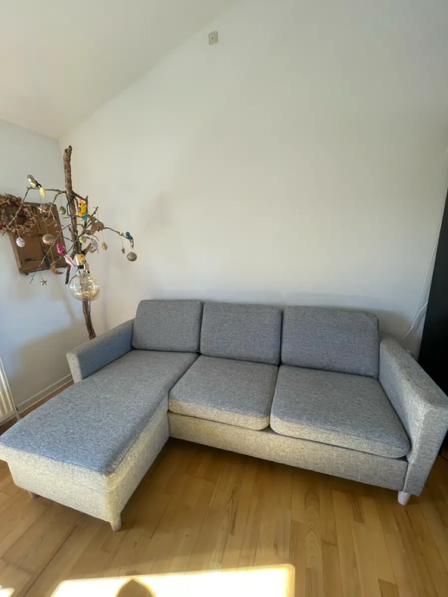 Lysegrå chaiselong sofa Bilka