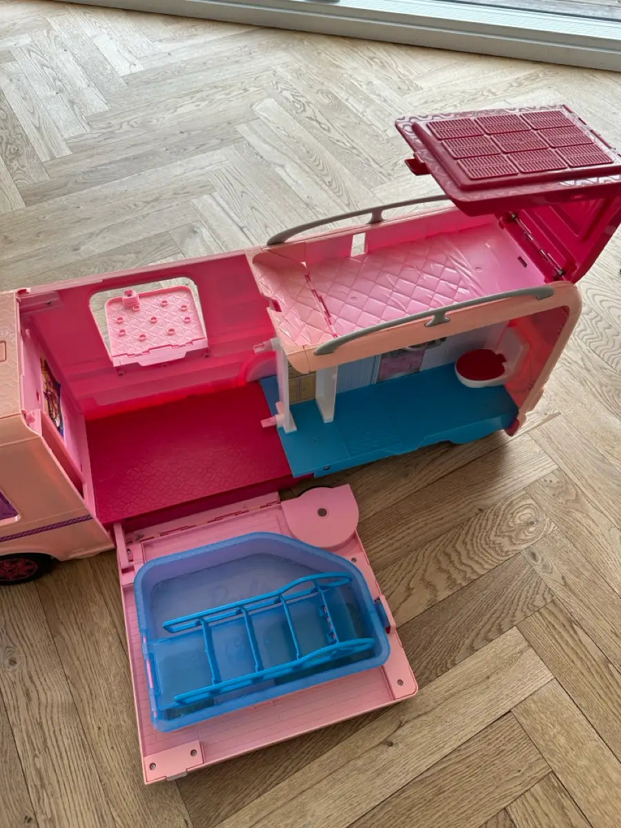 Barbie Autocamper