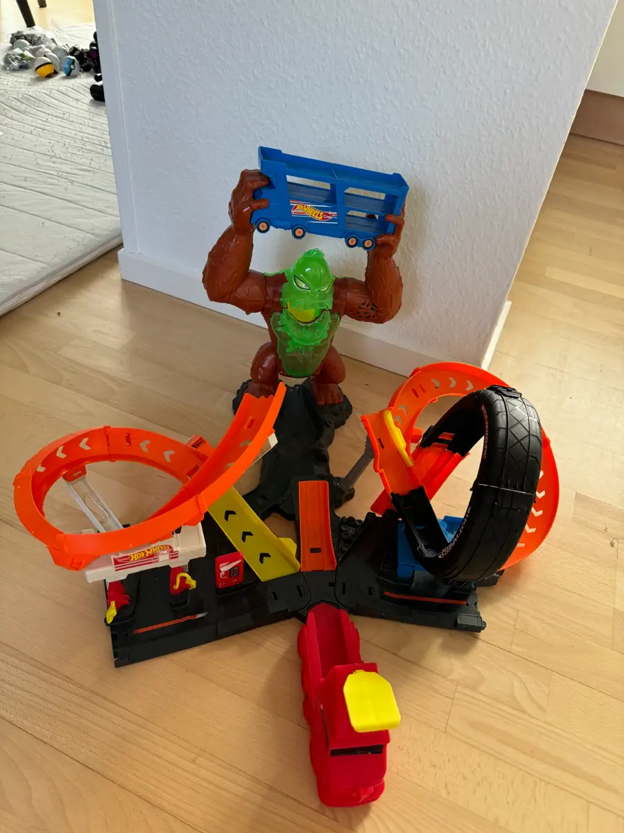 Hot Wheels Gorilla bane med lys og lyd