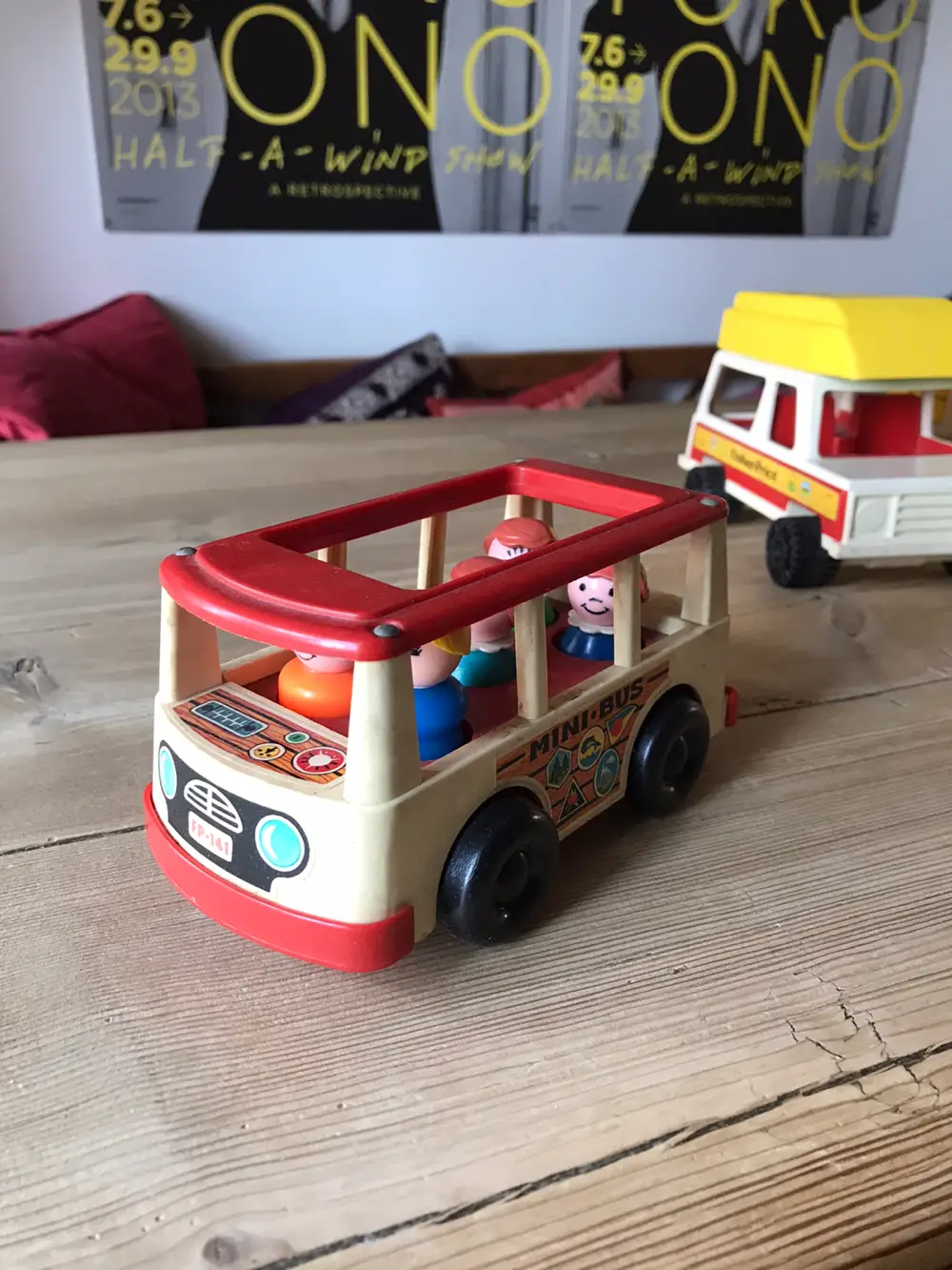 Fisher Price Bondegård skolebus camping