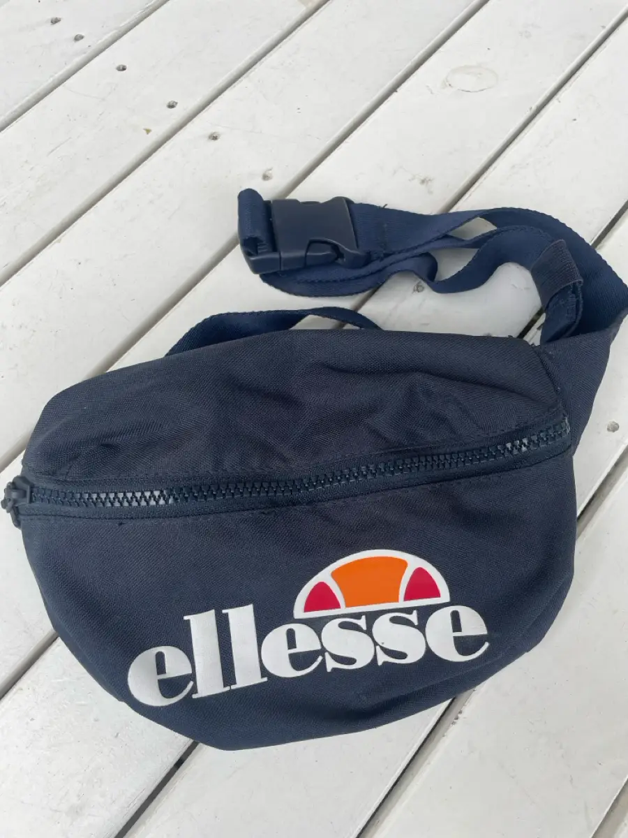 Ellesse Bæltetaske