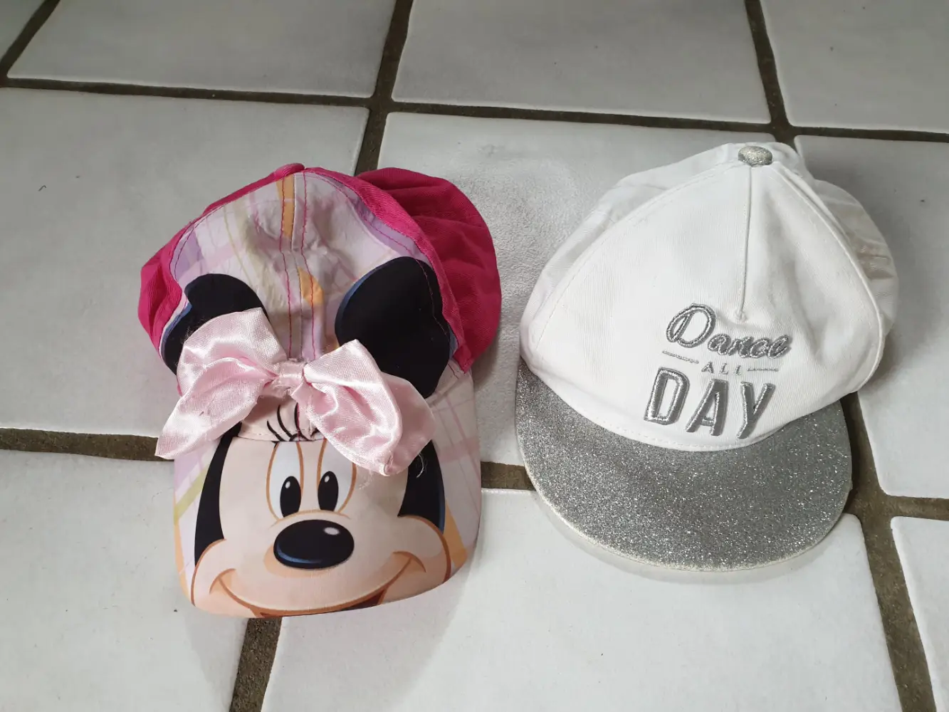 Ukendt Minnie Mouse kasket