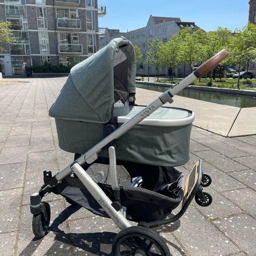 Uppababy Vista Barne- og klapvogn