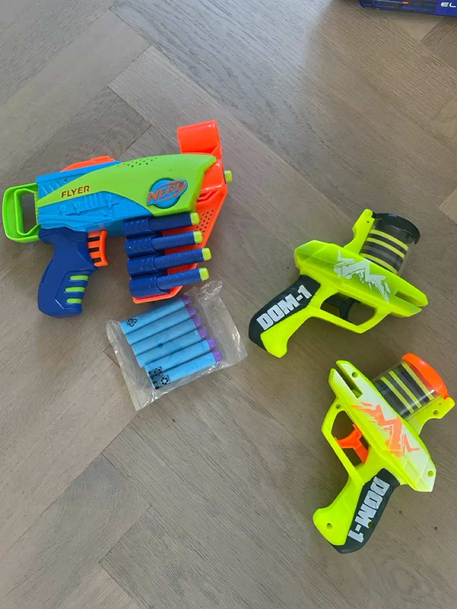 Nerf Diverse guns og tilbehør